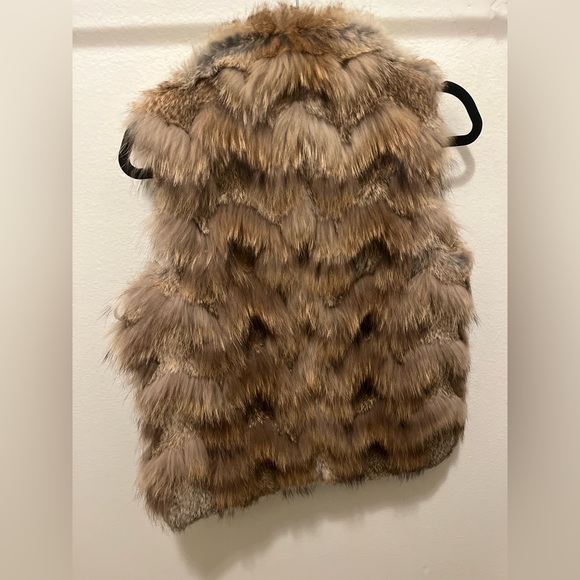 SOLD❤️ THEORY Hanalee Fur Vest Genuine Real Rabbit Fur Beige Tan - Picture 7 of 11